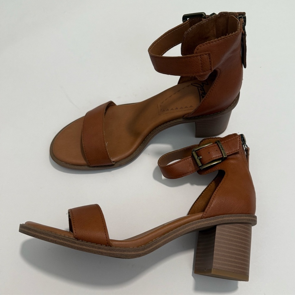 Zodiac Sandals
